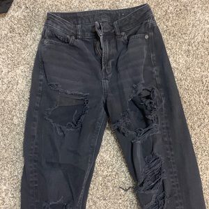 Black American Eagle jeans (mom)